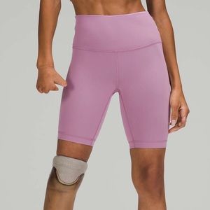 Lululemon Wunder Train High-Rise Short 8”